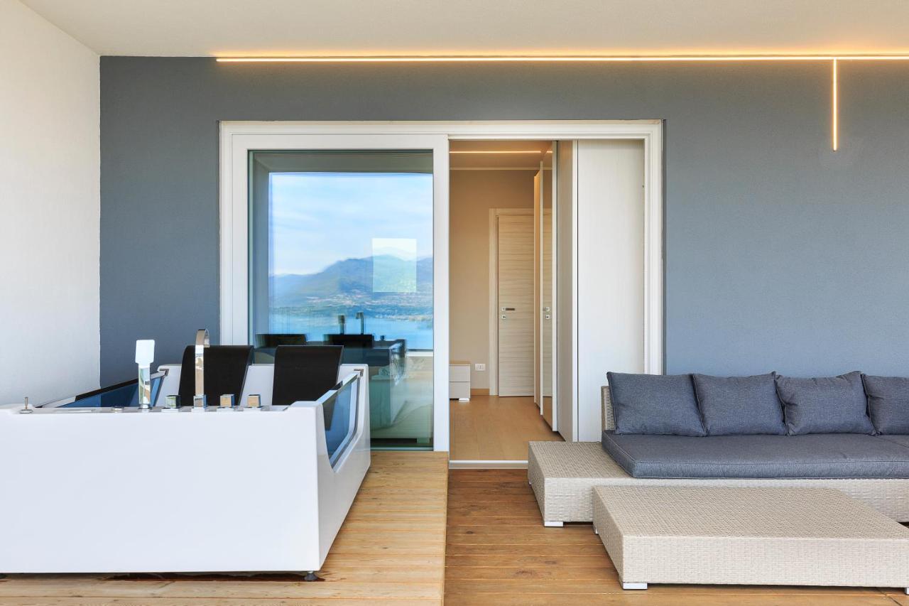 Skylake Penthouse By Impero House Stresa Exterior photo